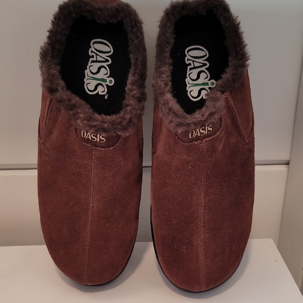 Oasis Brown Suede Clogs